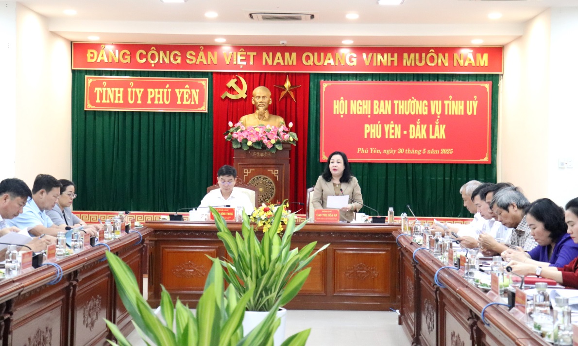 Hoàn thiện dự thảo văn kiện Đại hội Đảng bộ tỉnh Đắk Lắk, nhiệm kỳ 2025-2030 trước ngày 5/6/2025